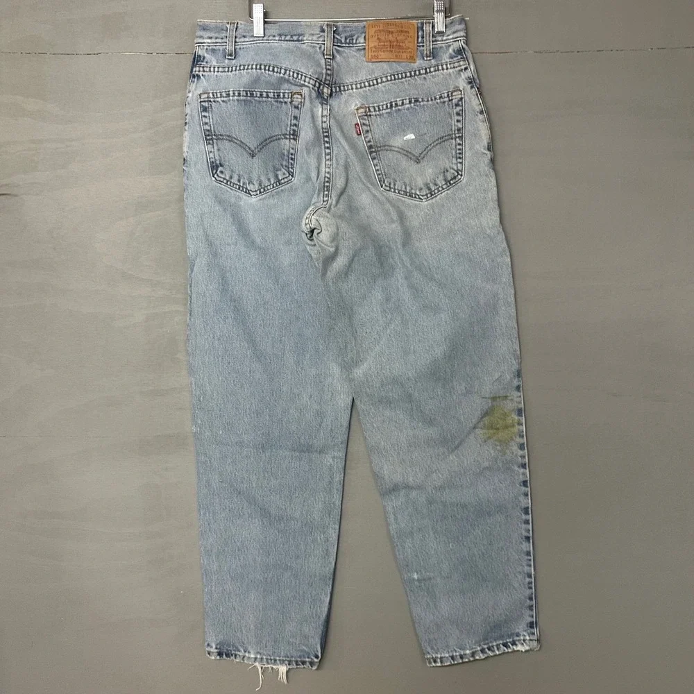 Vintage Levis 560 Mens 33x30 Light Wash‎ Comfort Fit Tapered Jeans Distressed